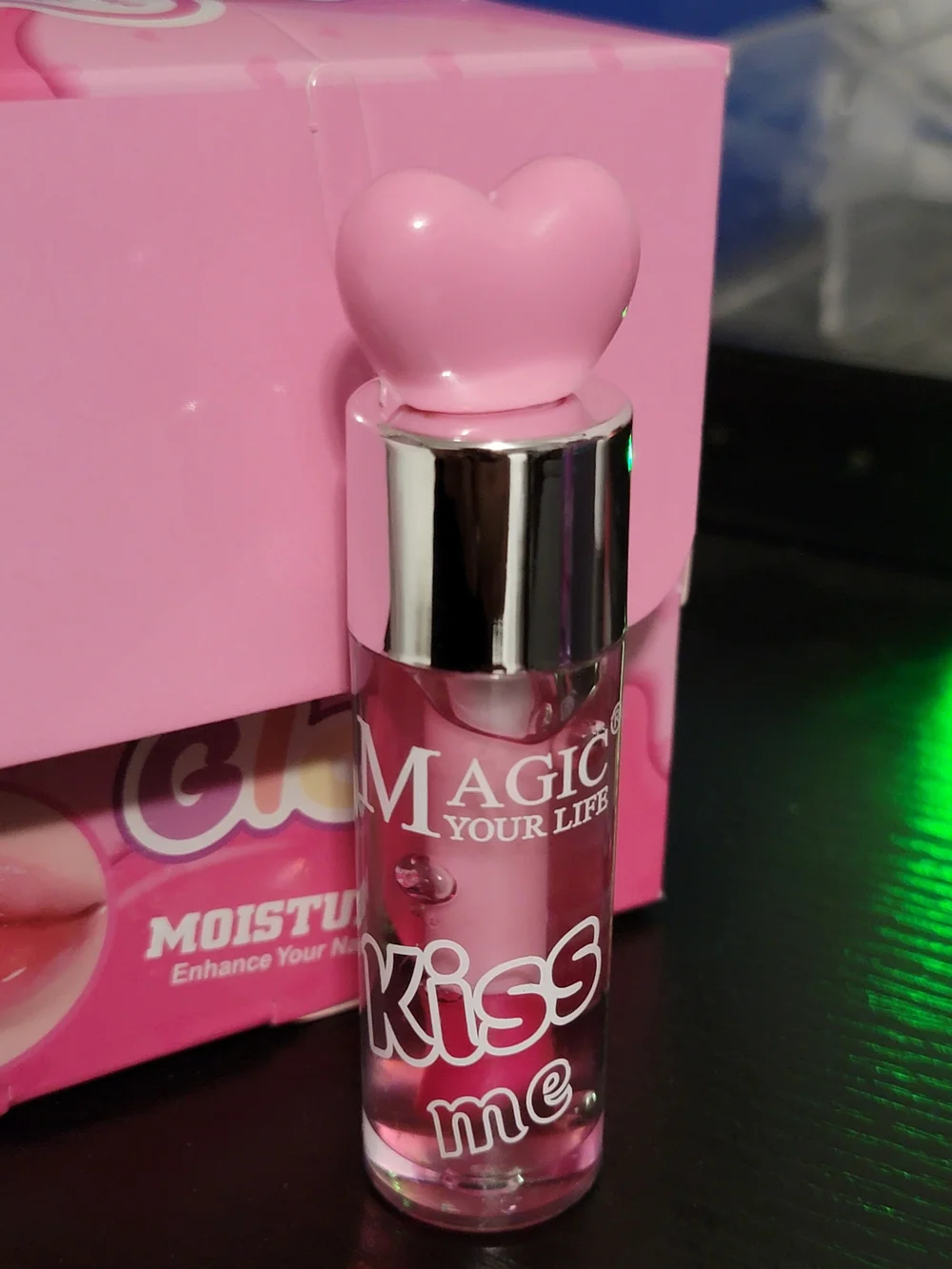 Moisturizing Lip Gloss – Pink Shades